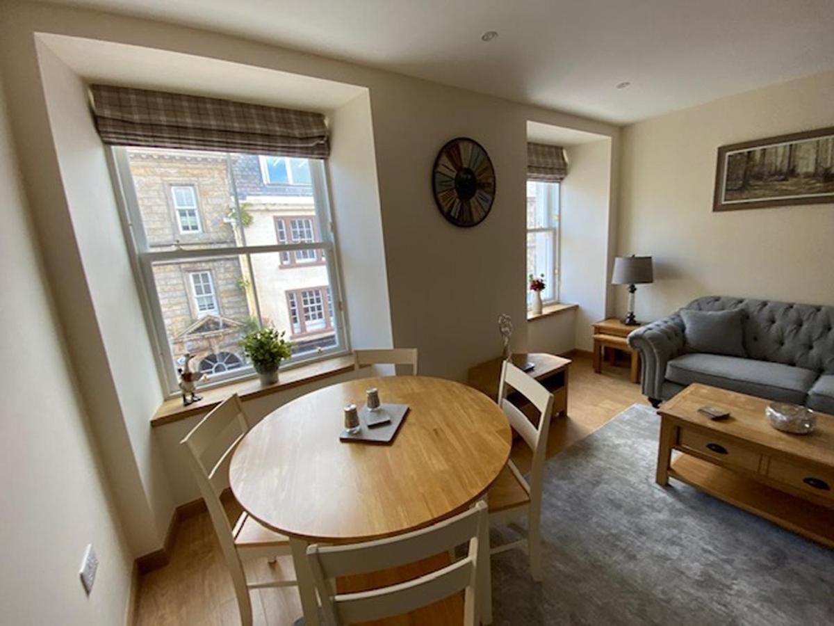 Waverley Inn Holiday Apartments Inverness Room photo